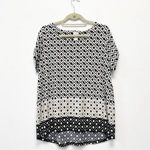 Chico's Womens 3 Black White Pattern Short Sleeves Boat Neck Hi Low Blouse